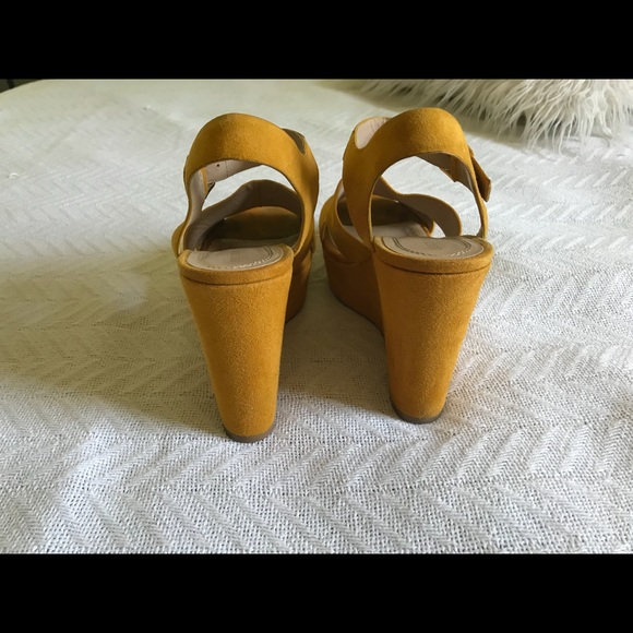 Anthropologie yellow suede wedges - Bruno Premi - Picture 3 of 6